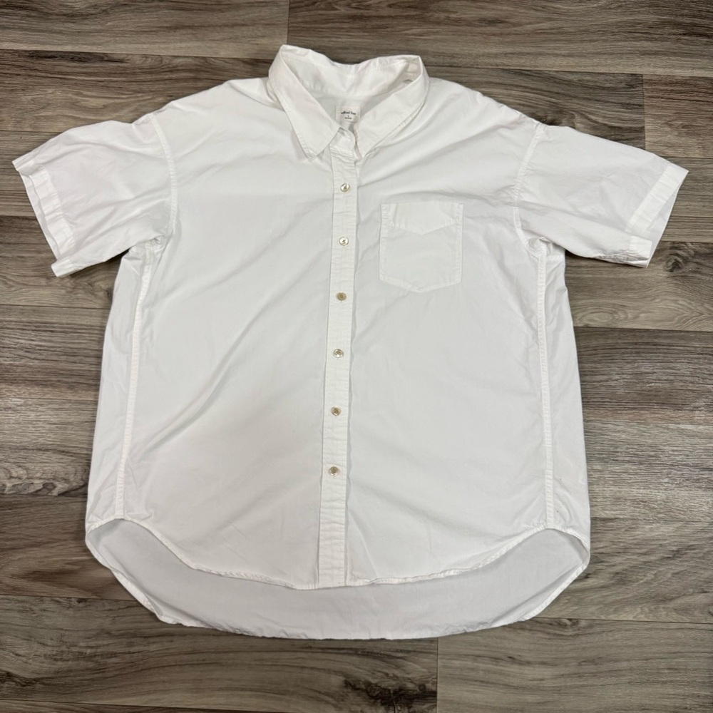 Aritzia Wilfred Free Boyfriend Short Sleeve Button Up White 100% Cotton Shirt S